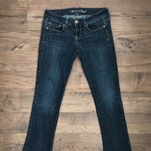 AMERICAN EAGLE Skinny Kick Stretch Jeans